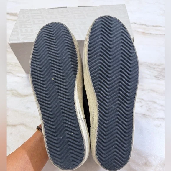 Golden Goose Superstar Corduroy Print Sneaker with Swarovski Crystal Details - Picture 6 of 6